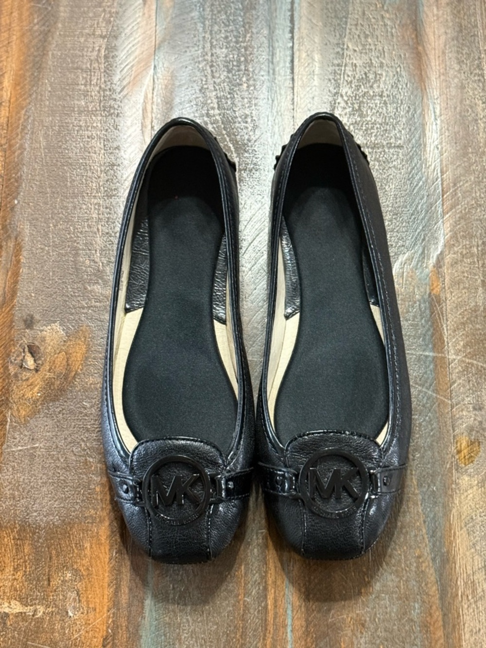 Michael Kors Size 8M Black Slip On Leather Round Toe Ballet Flats NWOT